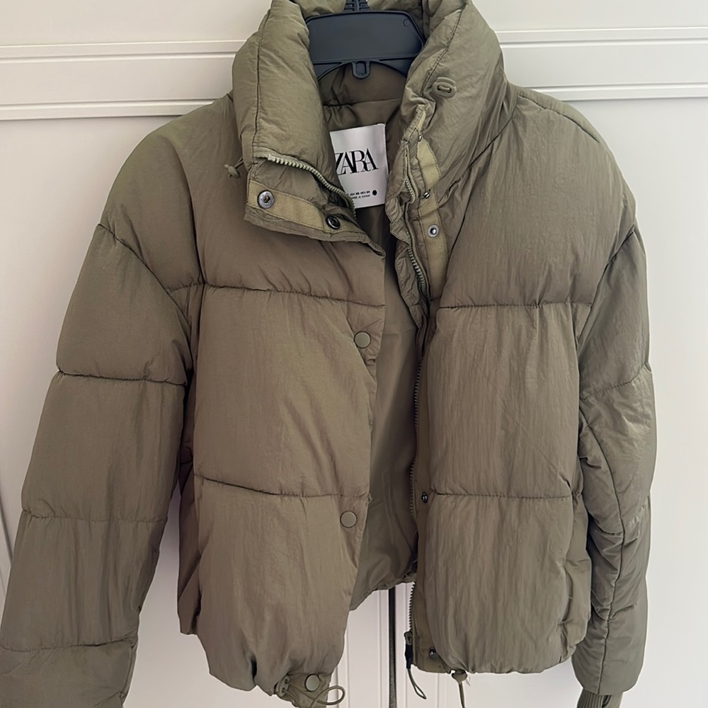 Zara Short Puffer Jacket Olive Green - Picture 3 of 6